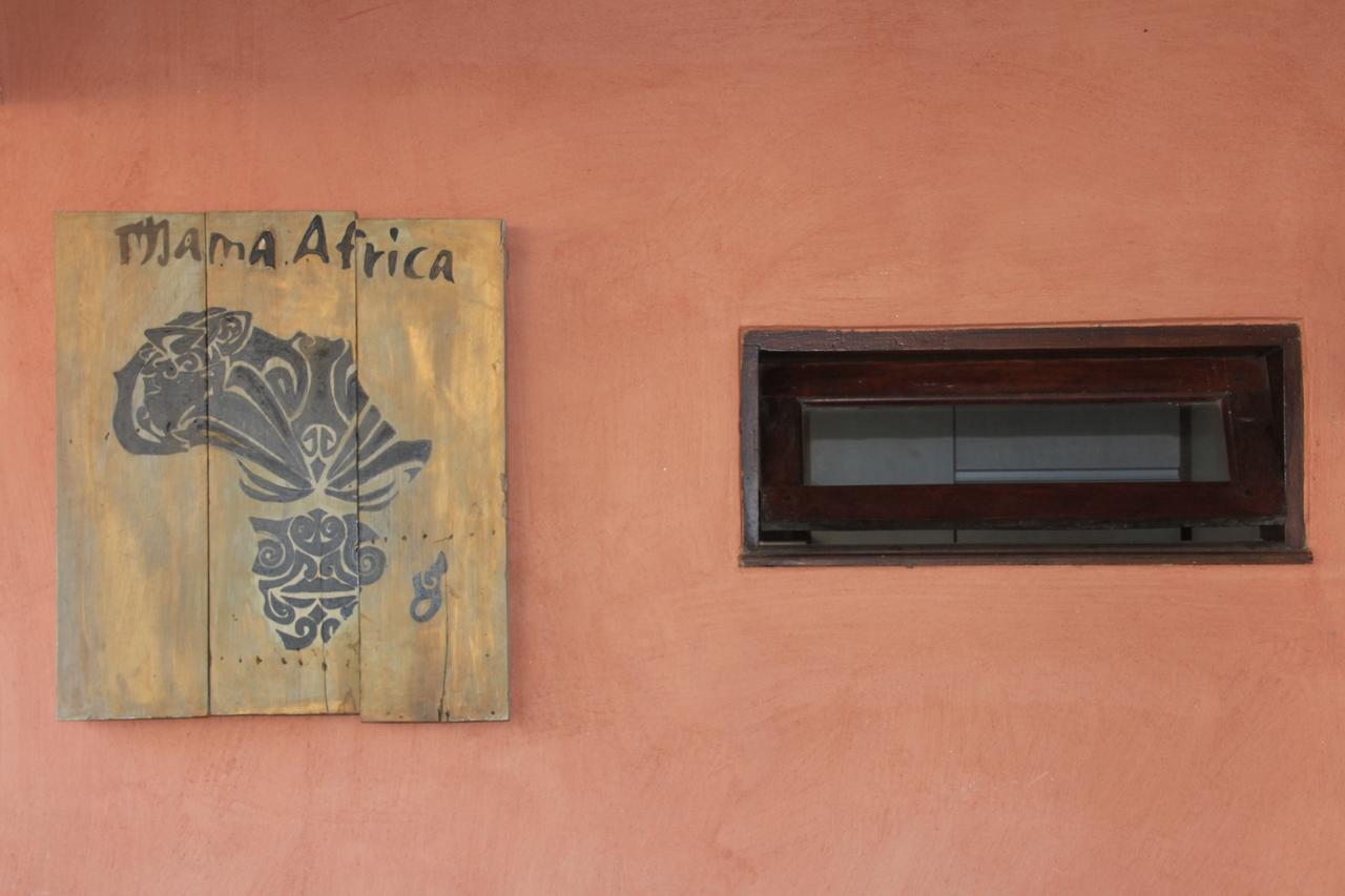 Mama Africa Hostel Florianopolis Exterior photo